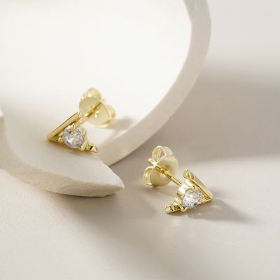 Victory Stud Earrings Gold